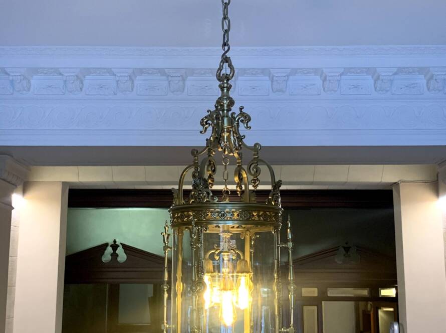 Farol de latón de principios de siglo XX